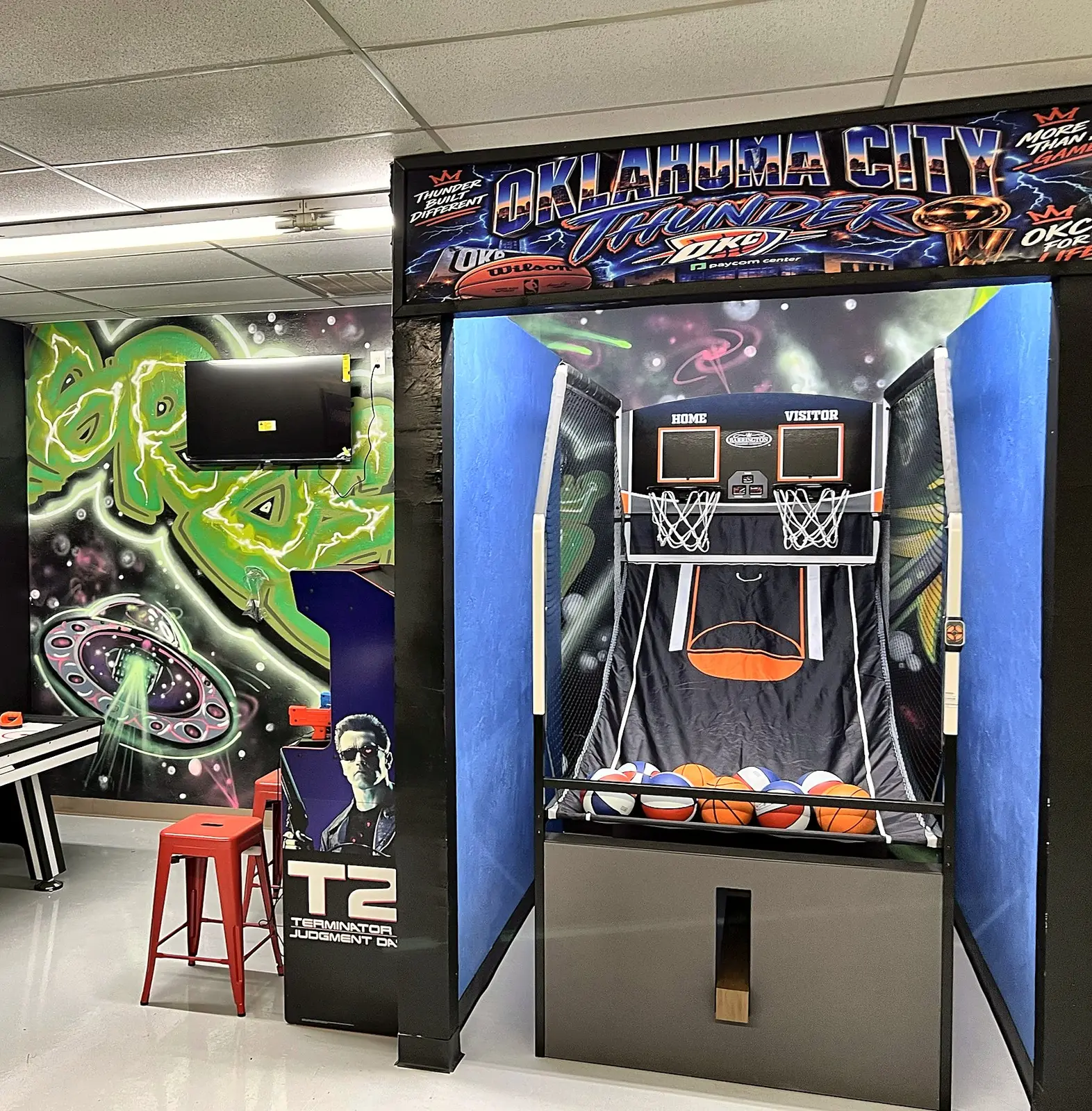 Two-hoop basketball game